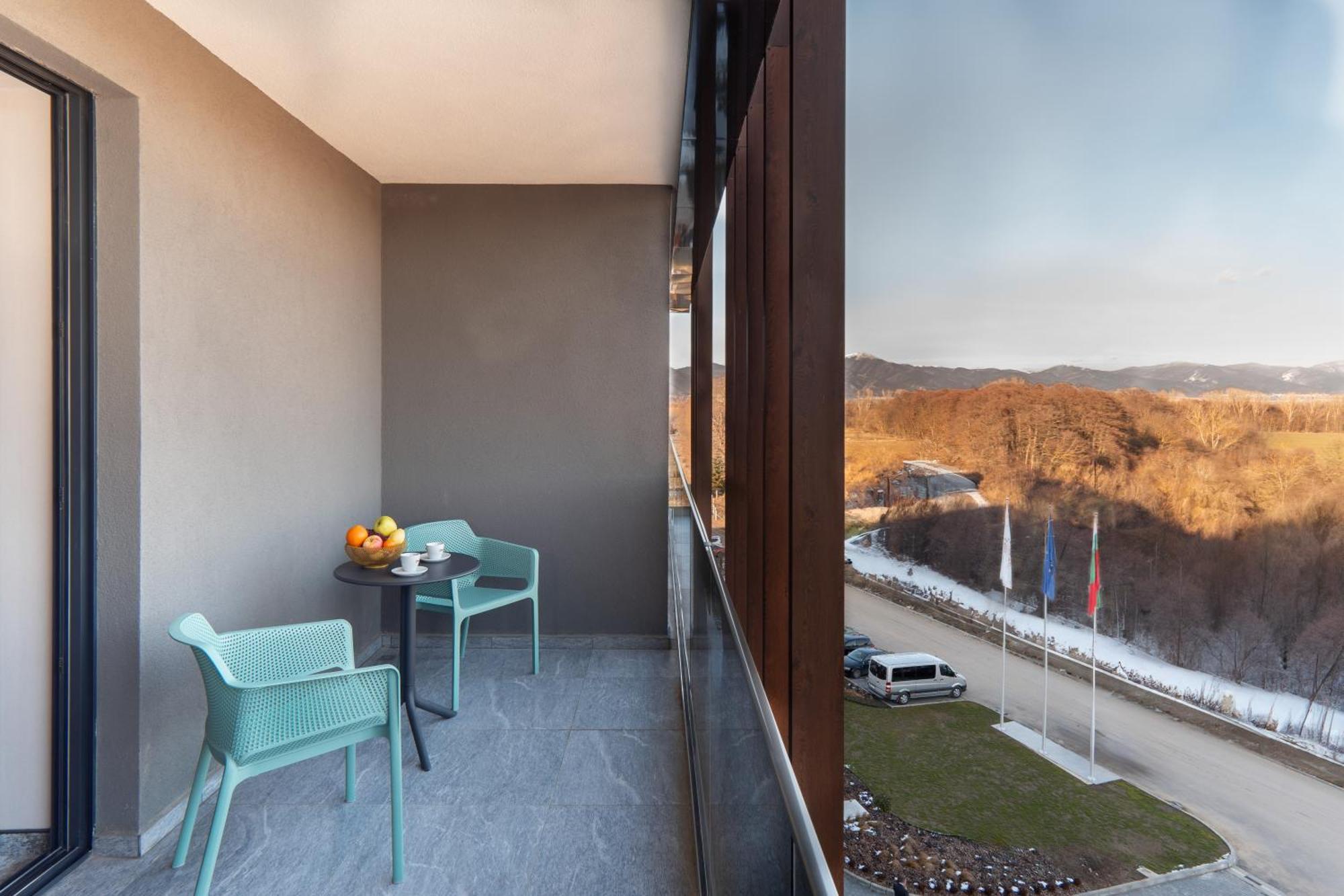Atmosphere Balneo Hotel & Spa Pavel Banya Buitenkant foto